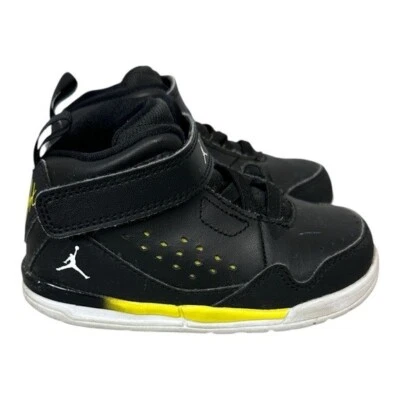 JORDAN SC 3 BLACK YELLOW 2014 toddler size 7 - Image 1 of 4