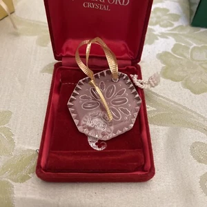 Waterford Snow Crystal Ornament Collection SAND DOLLAR Ornament 1988 - Picture 1 of 8