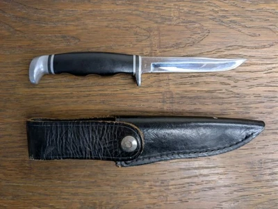 1965-1969 Case XX 2 Finn Black phenolic SS Hunter Knife, Cutlery Case XX USA - Image 1 of 4