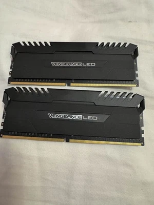 Corsair DDr4 2x8 16gb 3000mhz RAM Foto 1 de 4