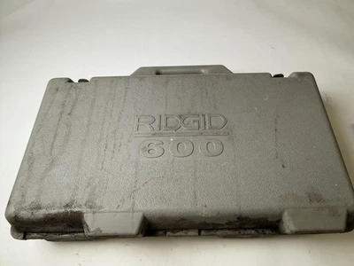 RIDGID 600 Power Pipe Threader 115V w/ 1 3/4 1/2 1/4 Dies Support Arm Case Kit - Image 1 of 4