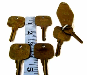 5-Vtg BEST WESTERN Motel Hotel Large Square BRASS Room Keys 2 marked room #219 - Picture 1 of 10
