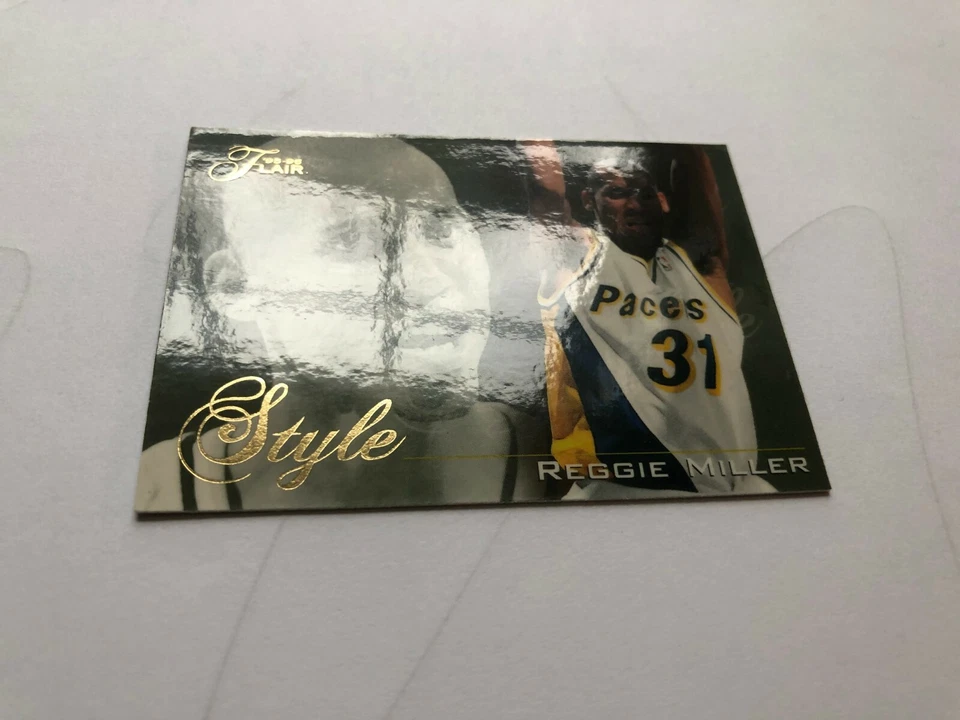 1996 REGGIE MILLER  Fleer/SkyBox  a  Basketball Card # 239  Made in USA - Image 1 of 4