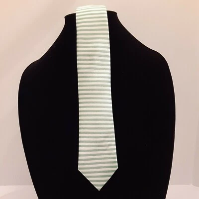 Nordstrom Green/White Striped Neck Tie - 100 % Silk Foto 1 de 4