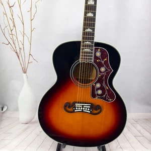 J200VS Original Acoustic Guitar - Black Fretboard - 6 String - Hollow Body - Picture 1 of 13