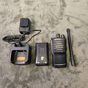 HYT Hytera VHF Portable Radio TC-508 V(2) 146-174 MHz - Tested - Picture 1 of 6