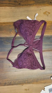 Victoria’s Secret Burgundy Lace Bralette Bra NWT Large - Picture 1 of 3