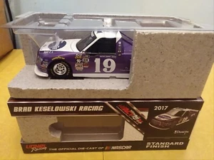 Austin Cindric #19 Draw-Tite Throwback BKR 1/24 2017 - Picture 1 of 3