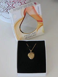 FLO Women Fashion Perfume Jewelry Heart Pendant Necklace Chain Fragrance GOLD - Picture 1 of 6