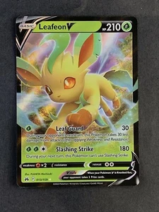 Pokemon TCG Crown Zenith - ULTRA RARE Leafeon V 013/159 - Picture 1 of 2
