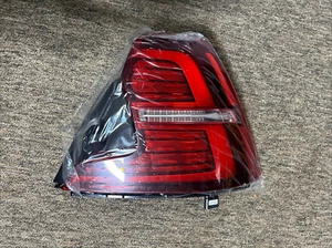 Faro trasero derecho Volvo 2019-2025 S60 nuevo OEM - Imagen 1 de 3