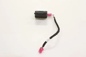 2017-2023 DODGE CHALLENGER SATELLITE ANTENNA CONTROL MODULE UNIT OEM 68293977AA - Picture 1 of 12