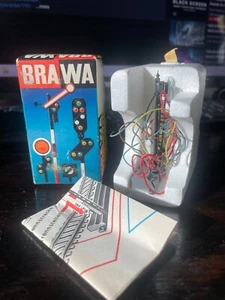Brawa track signals HO or N scale used and working - Picture 1 of 2