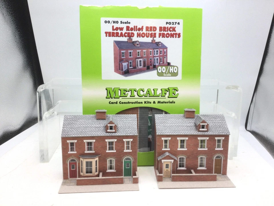 Metcalfe PO274 OO/HO Gauge Low Relief Red Brick Terraced House Kits (PART BUILT) - Image 1 of 1
