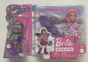 Barbie Chelsea Snowboard mit Zubehör + Barbie Extra Mini Minis NEU 2er Set - Bild 1 von 13