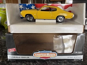 American Muscle 1970 CHEVELLE SS 454 LS6 Ertl pressofuso HOT ROD giallo 1:18 nuovo con scatola - Foto 1 di 7