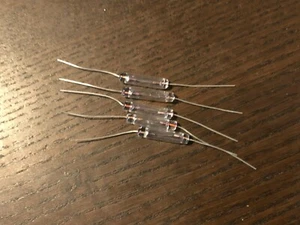 5 New Warm White 8v 150ma Axial Wired Lamps ORIGINAL 8v Vu Meter Light Bulbs - Picture 1 of 1