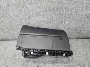 ✔ CUERO TABLERO GUANTERA COMPARTIMENTO RODILLA MERCEDES W218 CLS550 CLS63 OEM - Imagen 1 de 11