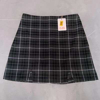 GB Plaid Mini Skirt Medium Green Black White New With Tags $49.00 - Image 1 of 4