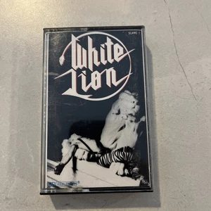 White Lion - Fight To Survive 1985 Cassette Mike Tramp Metal Grand Slam - Picture 1 of 9