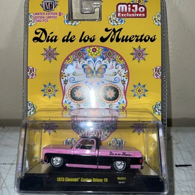 M2 Machines DIA DE LOS MUERTOS 1973 Chevrolet Custom Deluxe 10 MJS31/20-91 - Image 1 of 4