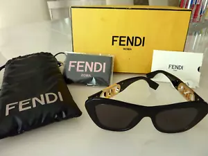 SOLD OUT! NEW FENDI FE40064I 01A Classic Cat eye Black Frames Sunglasses NIB - Picture 1 of 17