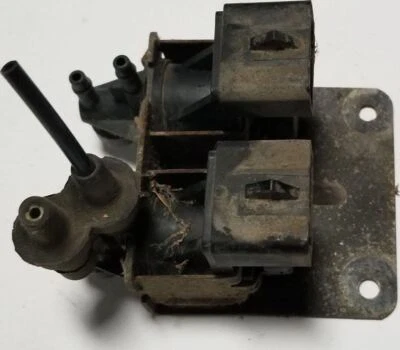 Conjunto de actuador de vacío Lincoln Mark VII 1986-1992 5,0 L EGR Foto 1 de 4