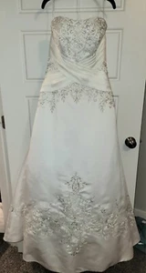 wedding dress size 10 - Picture 1 of 8