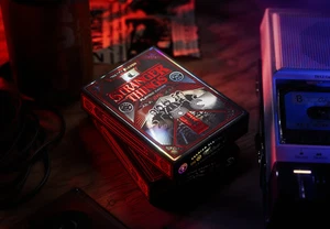 Tarjetas de juego de Stranger Things por teoría11 - con licencia oficial de Netflix - Imagen 1 de 5