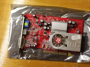 ATI Radeon 9600 XT 128 MB 128-bit AGP graphics card DVI VGA Club3D - Picture 1 of 5