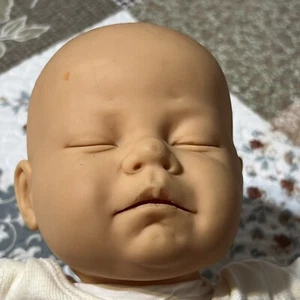 Berjusa Animated Lifelike 20” Baby Doll Pull String Moves Head/Lips - Picture 1 of 15