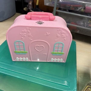 lil woodzeez house - Picture 1 of 3