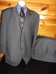Jos A Bank Reserve 52L W42 L27 Gray Two Button Closure Wool Suit Made in USA - Picture 1 of 10