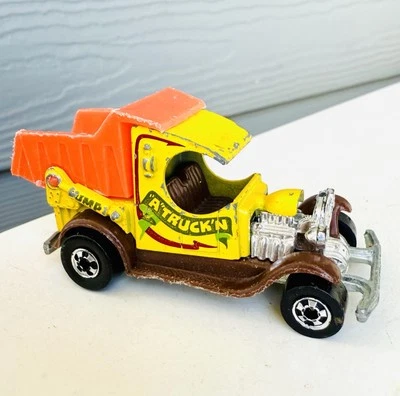 Camión de volteo Hot Wheels 1977 vintage amarillo "A" Truckin' Hot Rod Hong Kong Foto 1 de 4