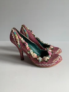 Irregular Choice Zapatos 40 7 En muy buena condición Cinta Cortesana Flor Tacones Rosa Floral - Imagen 1 de 9