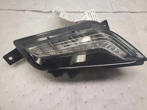 CHEVROLET VOLT R Front Lamp fog-driving, R. 17 18 19 - Picture 1 of 2