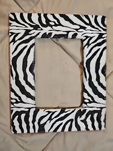 Zebra Textured Frame 5x7 - Picture 1 of 5