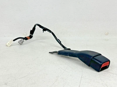 ⭐2014-2020 LEXUS IS200T FRONT RIGHT PASS SIDE SEATBELT BUCKLE BLACK OEM LOT2449 Foto 1 de 4