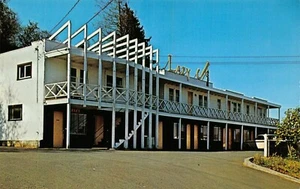 Lazy J Motel Straßenansicht US 101 South Coos Bay, ODER Vintage 1960er Postkarte - Bild 1 von 2