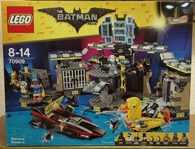 Lego Batman Movie 70909 Batcave Break-In 100% Complete With Original Box All Figures