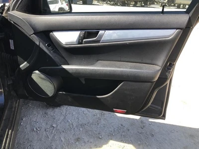 Mercedes Benz C250 2013 panel de moldura de puerta delantera 955644 Foto 1 de 4