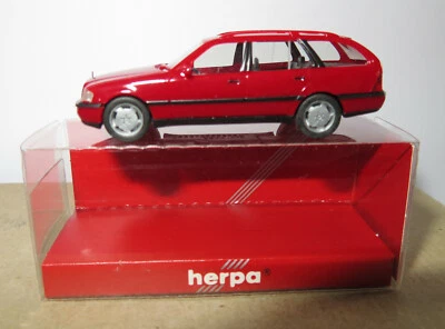 Micro Herpa Ho 1/87 Mercedes Classe C C180T Rosso #022095 IN Box - Immagine 1 di 4