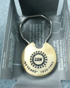 50 Years UAW 1935-1985 Metal Keychain Key Chain Buick Oldsmobile Cadillac Group - Picture 1 of 2