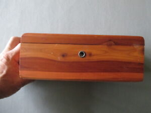 Vintage Lane Cedar Wood Jewelry / Trinket Box from Algona, IA - No Key