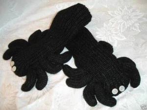 deLux BLACK WIDOW SPIDER MITTENS knit ADULT puppet FLEECE LINED animal costume - Picture 1 of 6