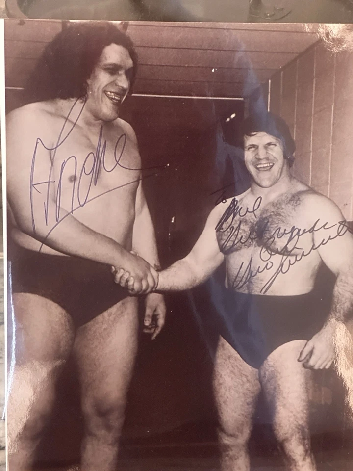 Firmas fotográficas de Andre el Gigante y Bruno Sammartino no autenticadas - De colección Foto 1 de 4