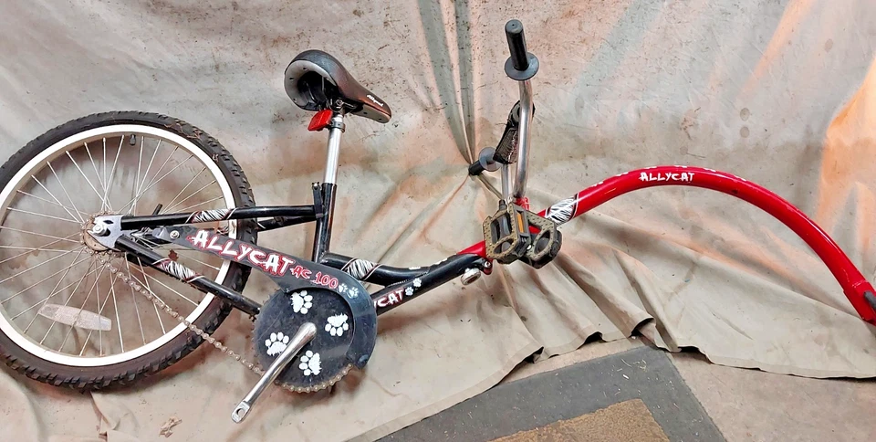 Ally Cat AC100 Trail-A-Bike 20" Accesorio de bicicleta para niños Pull-A-long velocidad única :) Foto 1 de 4