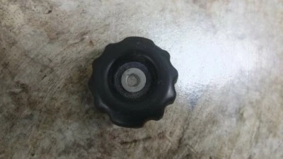 Tampa da tampa do radiador 89 Honda PC800 PC 800 Pacific Coast scooter - Imagem 1 de 3