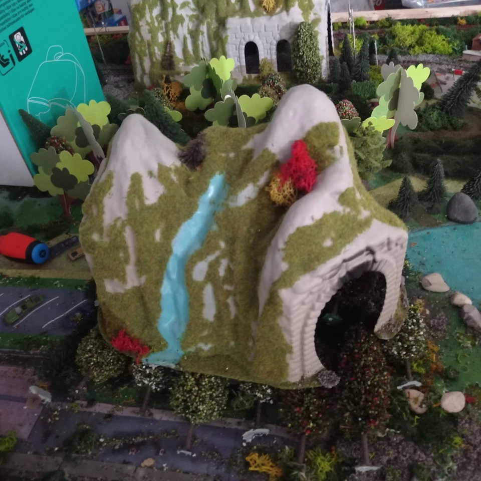 TUNNEL PER PLASTICO FERROVIARIO SCALA H,0 - Immagine 1 di 3