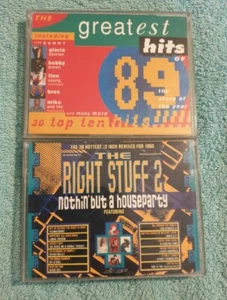 THE GREATEST HITS OF 89 & THE RIGHT STUFF 2 MUSIC CASSETTES - Picture 1 of 8